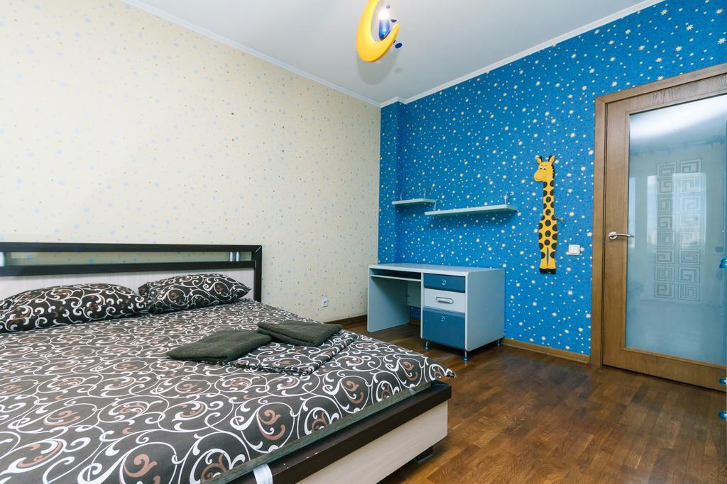 Two-Storey Apartment Near Iec Kiev Exterior foto